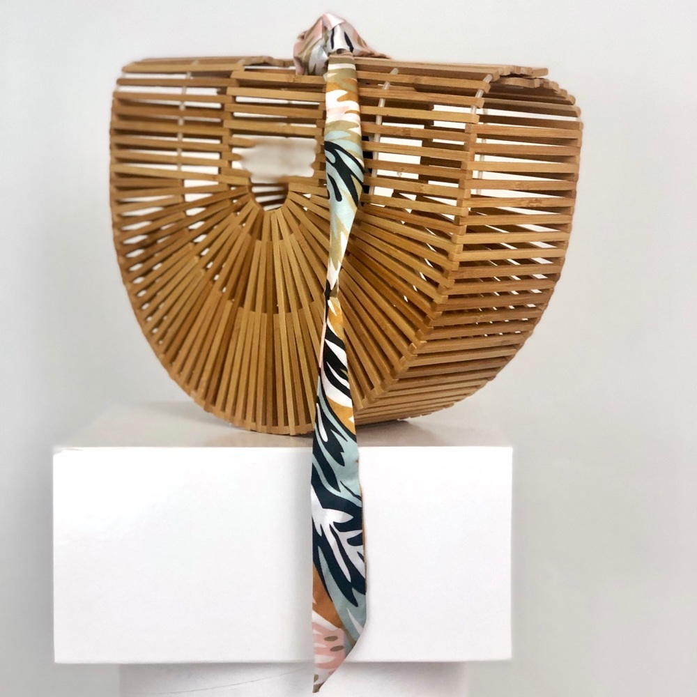 Cult Gaia Ark Small Bamboo Clutch - Picture 4 of 9